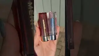 Merit Lipstick Maxwell vs 1990 #meritbeauty #comparison #swatches #lipsticks #cleanbeauty #beauty