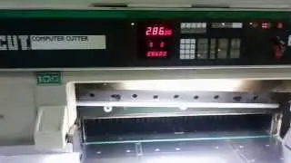 ITOH ROBO CUT COMPUTER CUTTING MACHINE