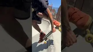 Nosepick fingerboard save 🛹 😆 #skateboarding #skatepark #techdeck #fingerboard