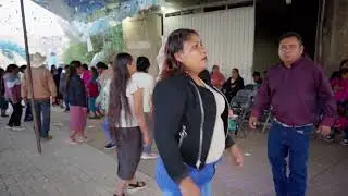Grupo Arcoiris de Metlatonoc Gro. en un Bautizo / Coicoyán de las Flores