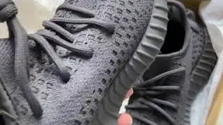 Adidas Yeezy Boost 350 V2 Black Brown черные на серой подошве