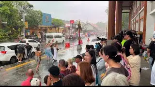 Bali indonesia 🇮🇩 Perjalanan Menakjubkan Di Ubud Ketika Musim Hujan Bali Ramai Turis