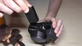 Canon EOS 200D / Rebel SL2: How to replace the battery?