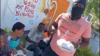 Jeff Kanaran Kap Byen Trip Ak Fidèl Pastè Marco Yo Ki Te Vin Touye'l, Li bayo Manje, Benyen yo, Fe