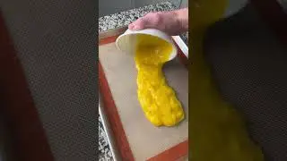 Mango fruit roll up 🥭🍒 #healthy #fruitr #snacks