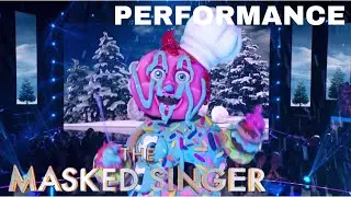 Donut sings &ldquo;Frosty The Snowman&rdquo; by Gene Autry | The Masked Singer | Season 10