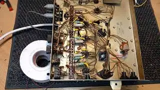 german wurlitzer lyric amplifier in for quick repair on the bench