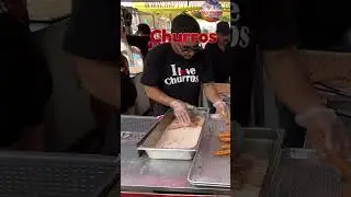 Toronto Street Food Delight: Exploring Irresistible Churros! #shorts #streetfood #torontostreetfood