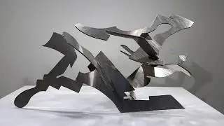 MARK DI SUVERO AT BERGGRUEN