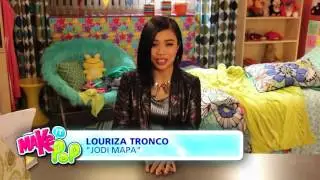 Louriza Tronco Открывает Куклу Джоди
