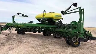 John Deere 1790 CCS 16R30 Planter