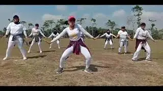 senam kreasi goyang Karawang bersama new cahaya sehat Blitar by Titin💪💪🥰