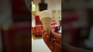 J'AI RENDU TOUTE MA MAISON CONNECT&Eacute; EN LUMIERE !