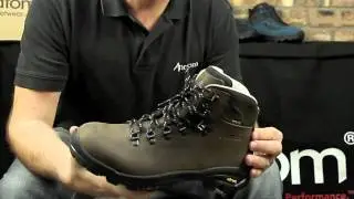 Q2 classic hiking boot