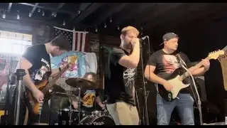 Arkum at Squeezebox Records 7/13