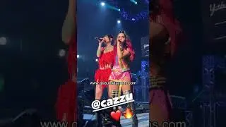 Lali y Cazzu cantando LADR&Oacute;N en Disciplina Tour de Buenos Aires  Argentina #Lali #Cazzu #ChapeTour