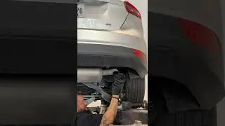 Ford Focus got H&R lowering springs #houston #suspension #texas #alignment #automobile #stance