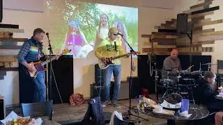 Jamming at Distant Brewing Mammoth May 2023