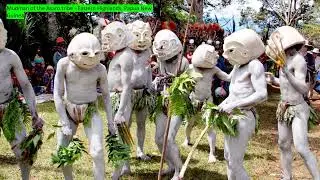 knowledgebase || knowledge | Mudman of the Asaro tribe - Eastern Highlands, Papua New Guinea |