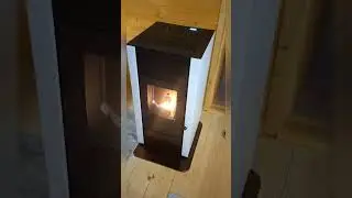 Piecyk na pellet Marisa, montaż komink&oacute;w na pellet | Kominek10kw 🔥