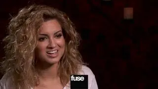 Tori Kelly on 