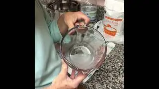 Making my special bee blend of essential oils - Dry Sugar winter feeding