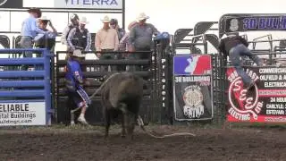 Tyler Pankewitz vs. Two Bit's 861 Bucking Fantastic. Manor, SK (PBR) '13