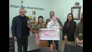 RTV Šumadija-Od Opštine Aranđelovac ček od 150.000 dinara roditeljima prve bebe rođene u 2026.godini