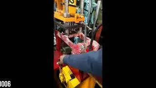 SEMI AUTOMATIC PLASTIC MOULDING HYDRAULIC MACHINE