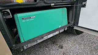 149816 - 2017 Newmar Bay Star 3403 - Onan RV QG 5500 Generator