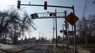 SacRT 213 Light Rail | 21st St/Freeport Blvd. Railroad Crossing, Sacramento CA