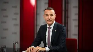 Drucker: Fico je sk&uacute;sen&yacute; politick&yacute; mastodont. Hlas je oslaben&yacute;, ale doručuje v&yacute;sledky