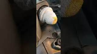 keeping Chuck clean when dressing valve grinding wheel