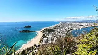 Climbing Mount Maunganui | Blue Sky, Sea Views & Coastal Cityscape | 4K POV