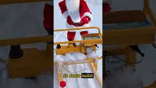 Santa Claus uses a sunlight pump before setting off on his tour!