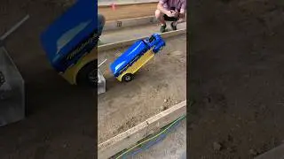 Stretched out customized RC trucks pulling at the 2024 World Championships #rc #truckpulling