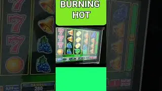 BURNING HOT FRUITS BET 8,OO LEI SLOT MACHINE- PĂCĂNELE