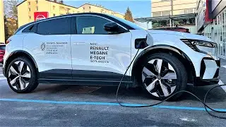 2023 Renault Megane E-TECH Charging - Quick look by Supergimm