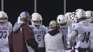 Silsbee rumbles past Smithville, 34-0