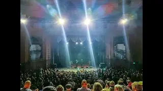 The Brothers Reed - Long Way To Go - Live at The Holly Theatre