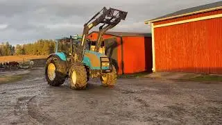 VALTRA M130-4