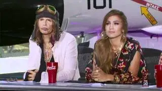 Steven Tyler prematurely judges in his pants