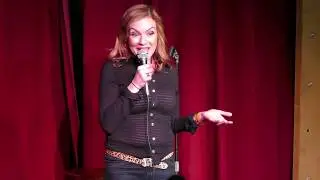 Inna Swinton - Mama knows best?!
