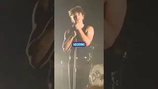 Эта женщина попросила Бенсона Буна спеть на ее свадьбе 🤩