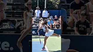 Serve - Julieta Pareja US Open 2025 #usopen #tennis #serve #slowmotion #juniortennis  #sports