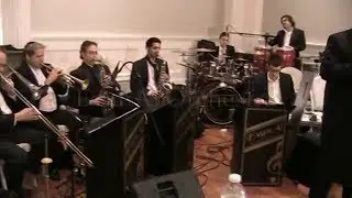 Piha Pascha Played By A 12 Piece EvanAl Orchestra With Shauly Waldner