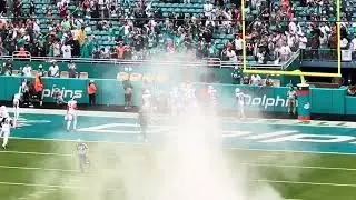4K - Dolphins Minkah Fitzpatrick intercepts a two-point conversion pass and takes it to the house!!!