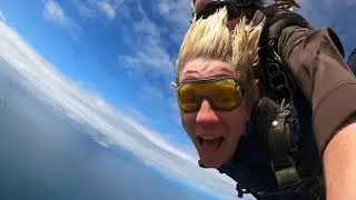 PULEI DE SKYDIVE NO MEU ANIVERSÁRIO // SKYDIVE BIRTHDAY FULL EXPERIENCE
