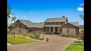 Modern Farmhouse-Inspired Residence in Austin, Texas | Sotheby's International Realty