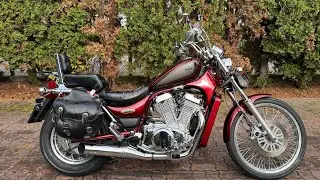 Suzuki Intruder VS 800